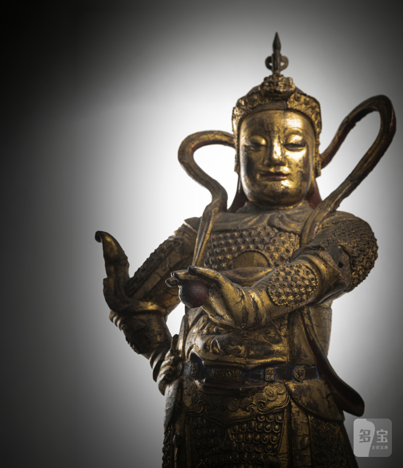 A LARGE GILT-LACQUERED WOOD FIGURE OF WEITUO - 图6